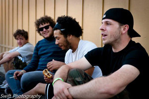 Monobomb — Photo · candid