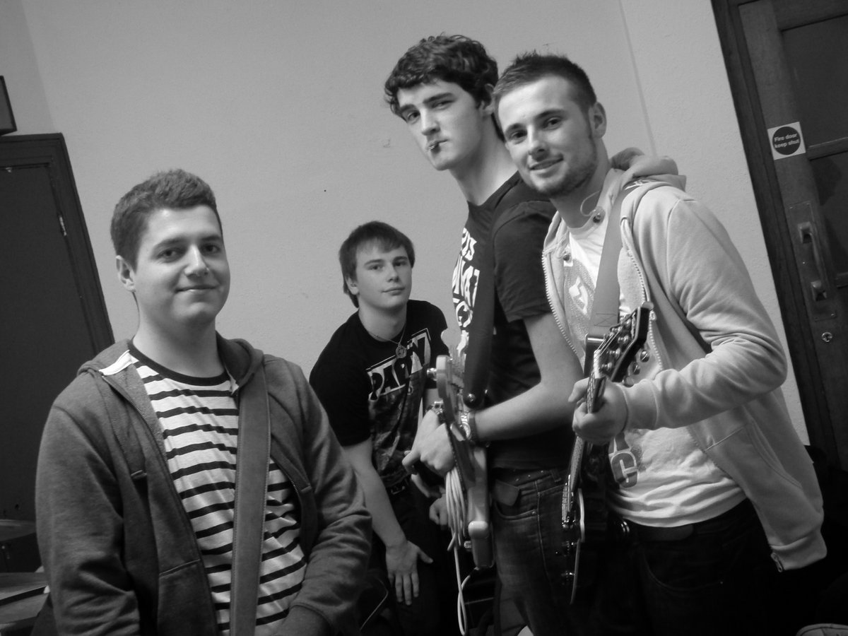 Music Breaking Glass