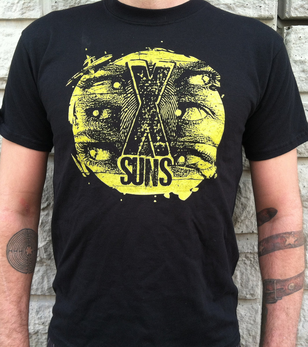 Eyeball Shirt (Black/Yellow) | X SUNS