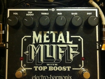 Metal Muff with Top Boost distortion pedal main photo