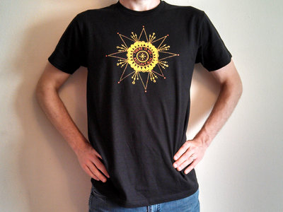 SMALL Sharpie Mandala T-Shirt (includes download) main photo