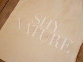 Shy Nature Tote Bag – Natural photo 