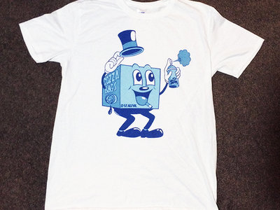 Cozzabags tee, designed by Dabs Myla main photo