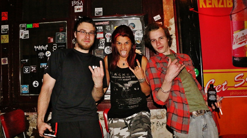 The 4 Walls The 4 Walls