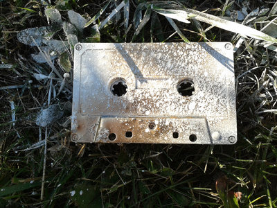 ♡ alr-04 // Peter Crisse - quatre chansons, cassette + code de download ♡ main photo