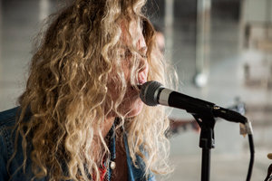 Somebody’s Darling — Photo