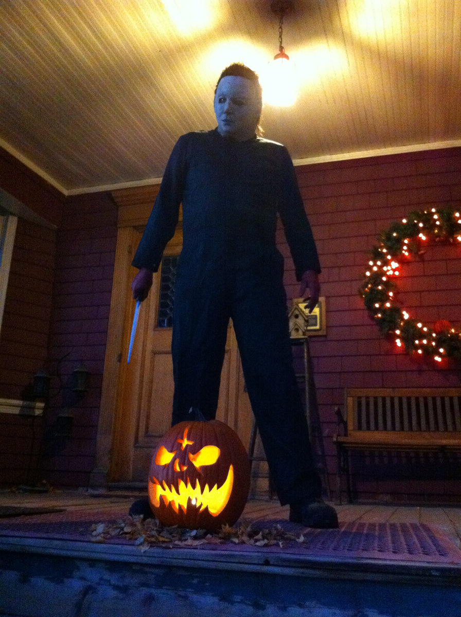 halloween 63 michael myers jumpsuit screen worn main photo