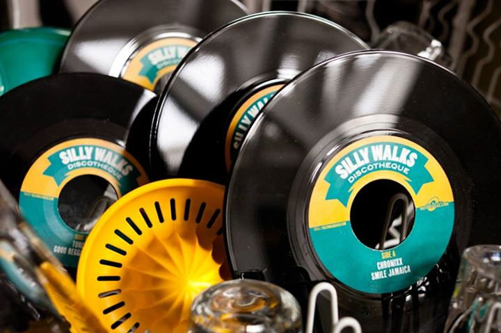 Honey Pot Riddim | Silly Walks Discotheque