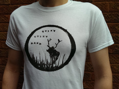 'Deer In The Sights' T-Shirt main photo
