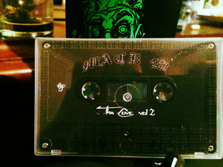 アート・デザイン・音楽 HOLY BIBLE MACK AMC アート・デザイン・音楽 HOLY BIBLE MACK AMC アート・デザイン