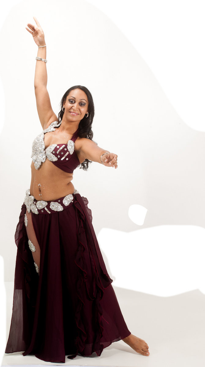 Studio Dani Camargo Vol01, image size:670x1200