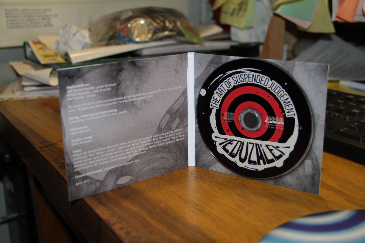 The Art of Suspended Judgement MeduzaleM