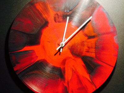 Vinyl Defect with Removable Time Machine main photo