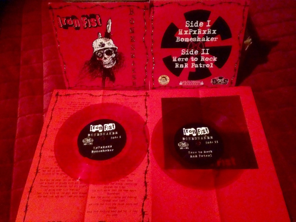 Fist mom 2009 jelsoft enterprises ltd Bare fist bloody knuckles