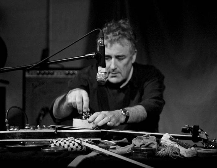 フレッド・フリス ギター・ソロ Guitar Solos - Album by Fred Frith | Spotify