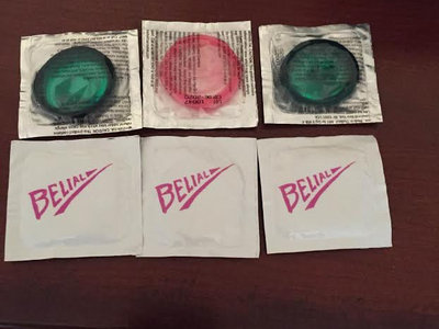 Condoms main photo