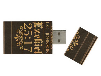 Limited Edition 8gb USB 3.0 Drive main photo