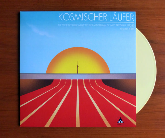 Volume Three | Kosmischer Läufer