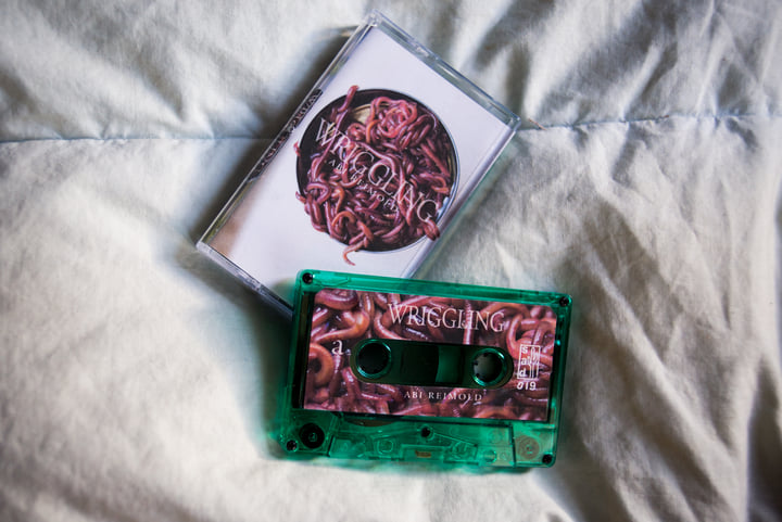 WRIGGLING Abi Reimold