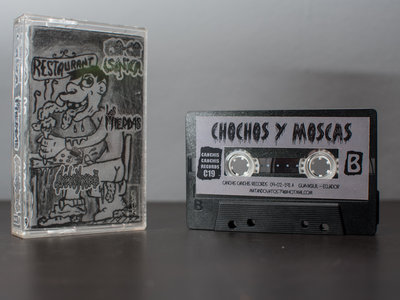 Chochos y Moscas / Cacasónica / Los Mierdas - split cassette main photo