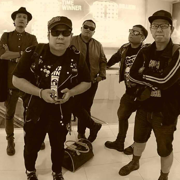 Music | Unknown Soldier