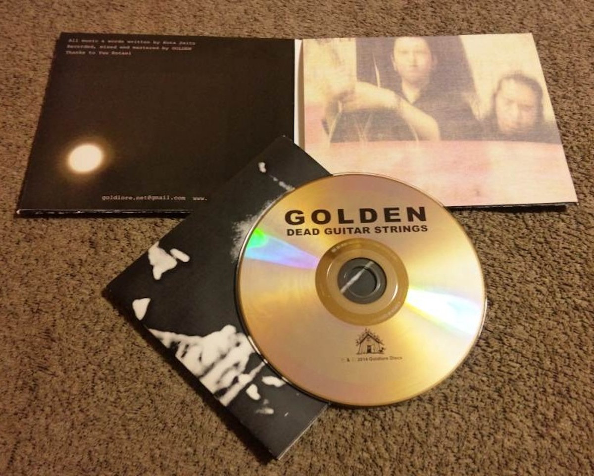 Dead Guitar Strings GLDN