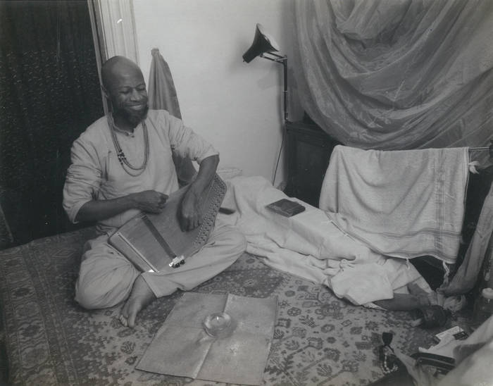 Laraaji Ambient 3 Day Of Radiance レコード 71ikujsiS6L._UF1000,1000_QL80_.jpg