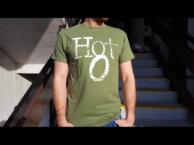 Hot 8 Green '8' T-shirt main photo