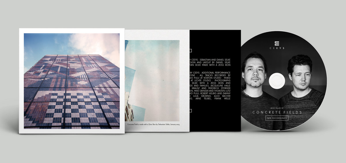 CD in Sleeve & Inner Card Wallet incl. 1 Insert