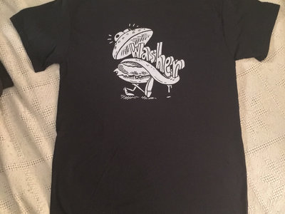 Burger T-Shirt & Crustacean Pin main photo