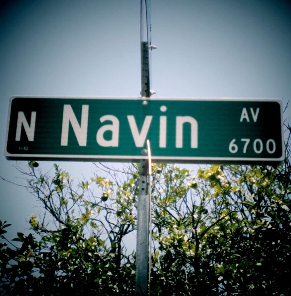 Book 1 A Little Warming Navin Avenue
