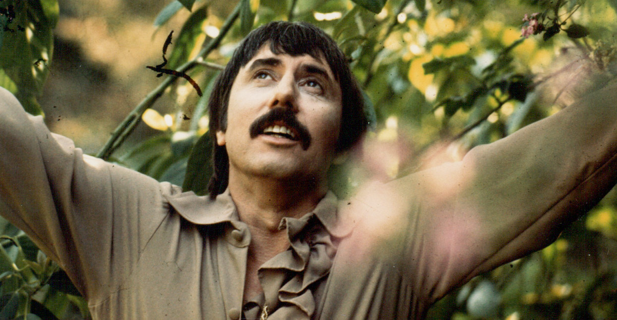 Lee Hazlewood's “13” Is A Wonderful Soul Album That Almost Didn't Happen |  Bandcamp Daily