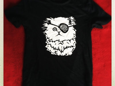 eye patch cat t-shirt main photo