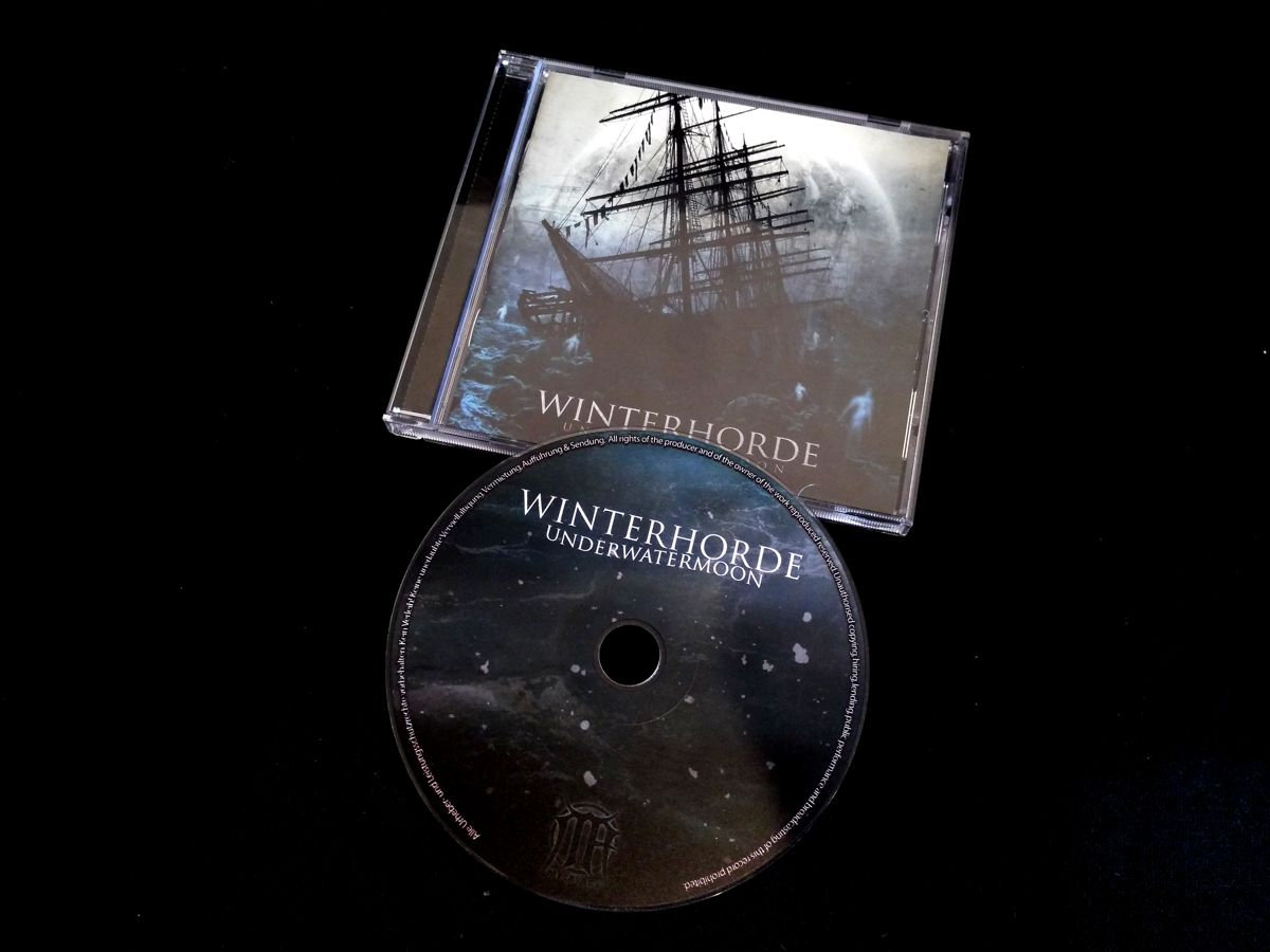 Underwatermoon | Winterhorde