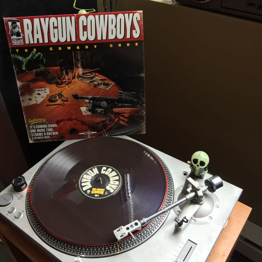 【Toxic Green盤】The Raygun Cowboys Fortune and Glory, Pleasure and Pain | Raygun Cowboys