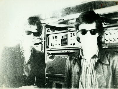 独LP Dieter Moebius &amp;amp; Conny Plank Material BB049 Bureau B /00260 MOEBIUS & PLANK - Material - Boomkat