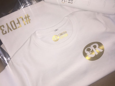 £R T- Shirt (Mens) - Gold/White main photo