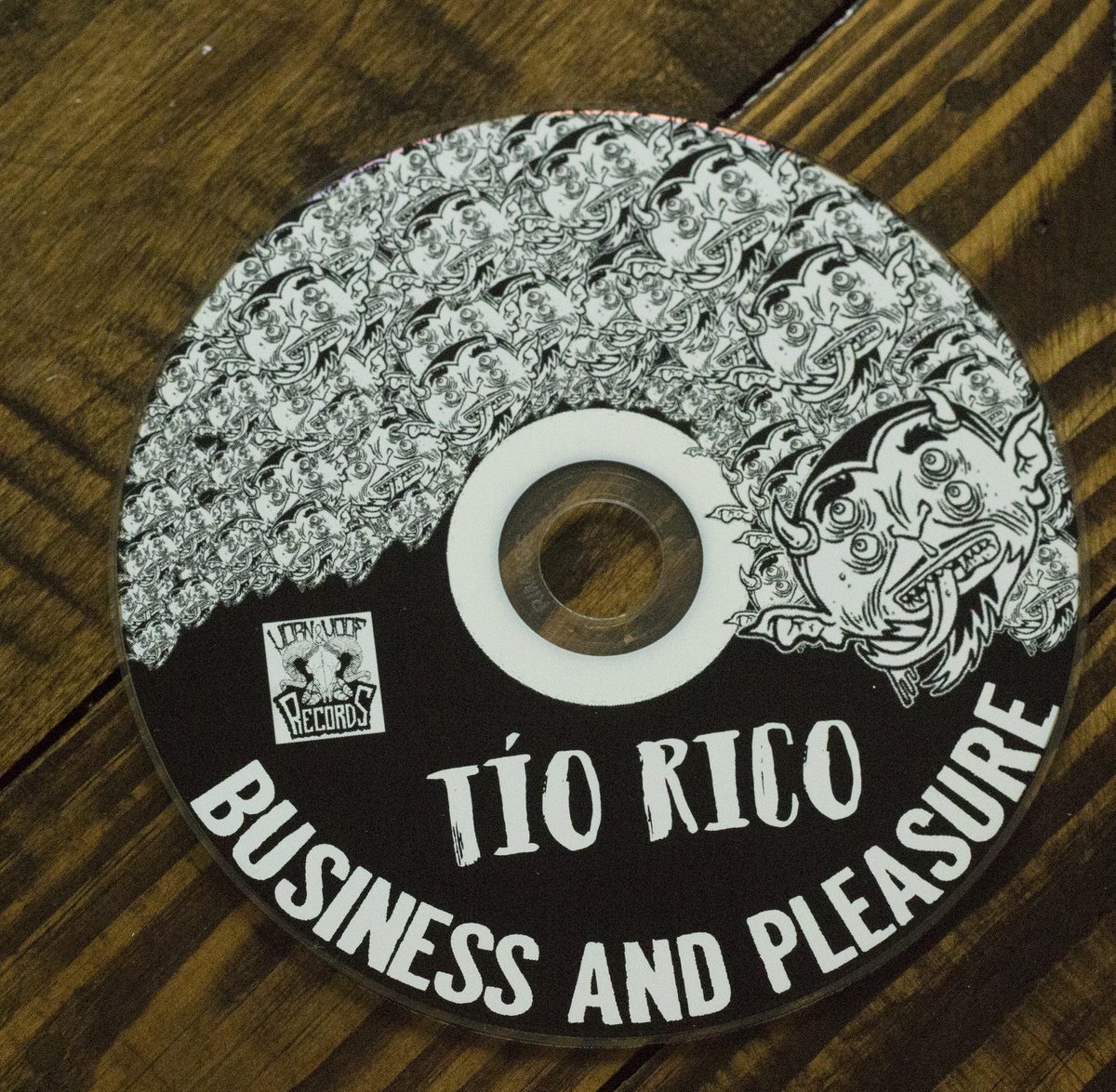 Business and Pleasure | Tío Rico, image size:1200x1175