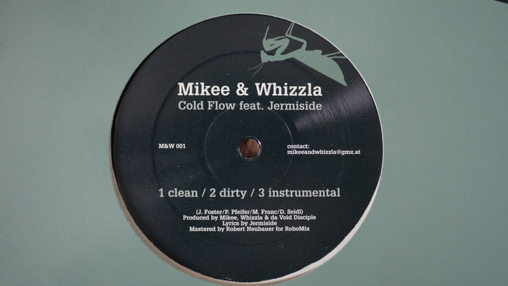 レコード J Dilla Q-Tip MF Doom Roots Seed MF DOOM - Special Herbs, Vol. 0-9 - Amazon.com Music