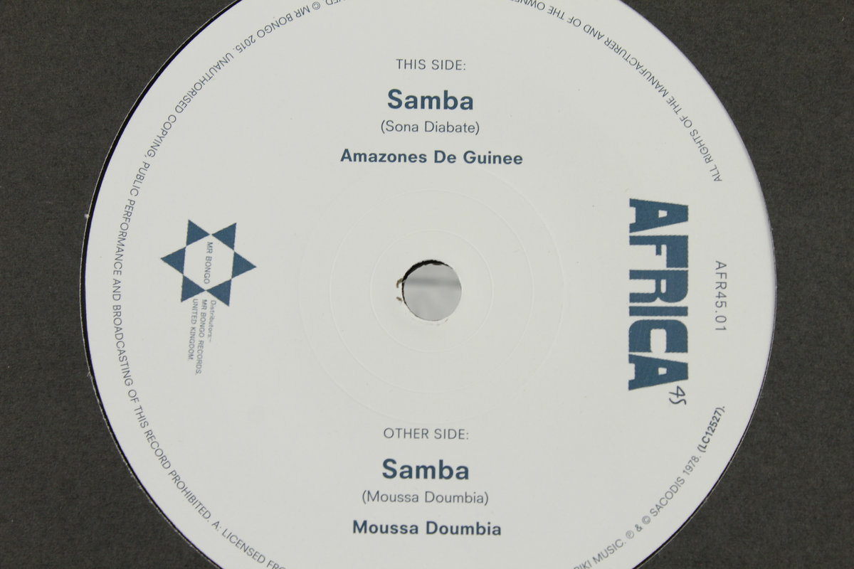 Amazones de Guinee – Samba/Moussa Doumbia – Samba | Amazones de