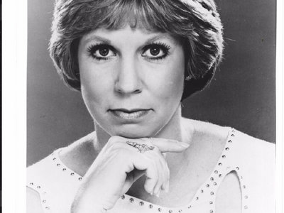 Movie Star actress VICKI LAWRENCE Candid Photo Quality Glossy Print 8 x