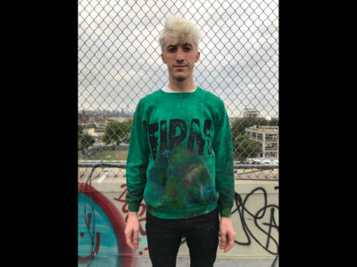 Dirty Sweatshirt main photo