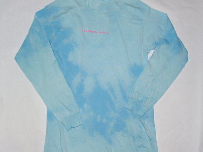 "in love" long sleeve (washed blue) main photo