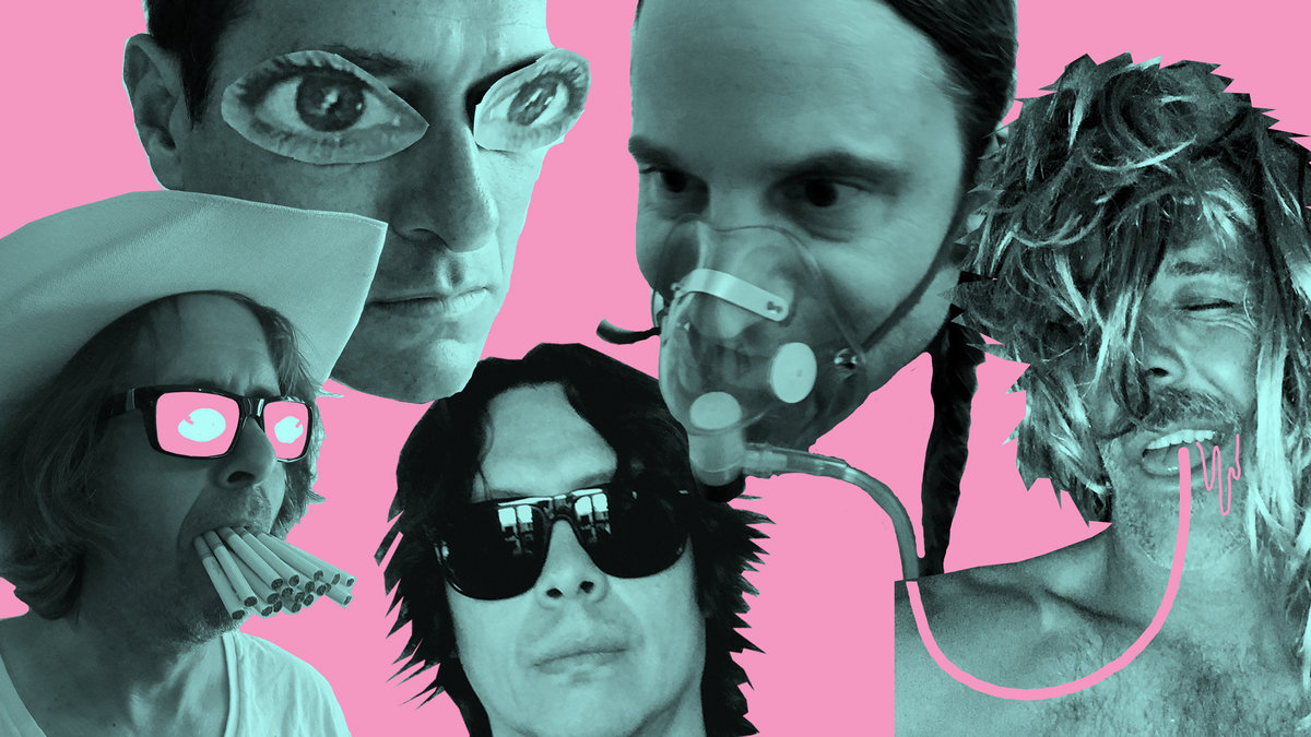 1/2 oz / Hot Snakes