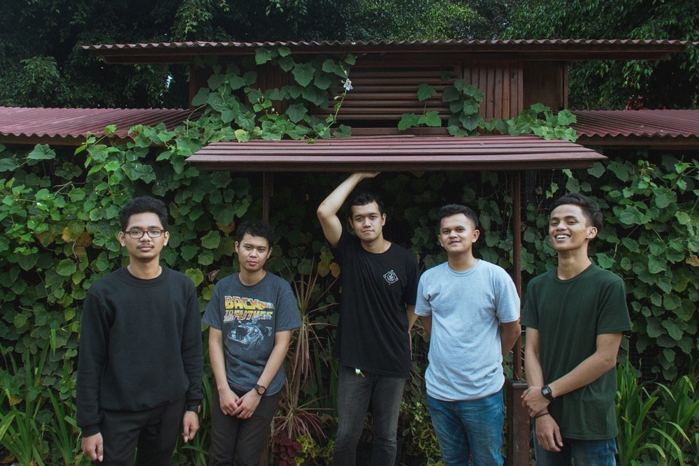 Slow roads. Реклама футбола. Nike commercial. Реклама найк 2010 "write the future". Write the future.