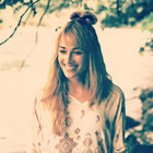 juli lee thumbnail