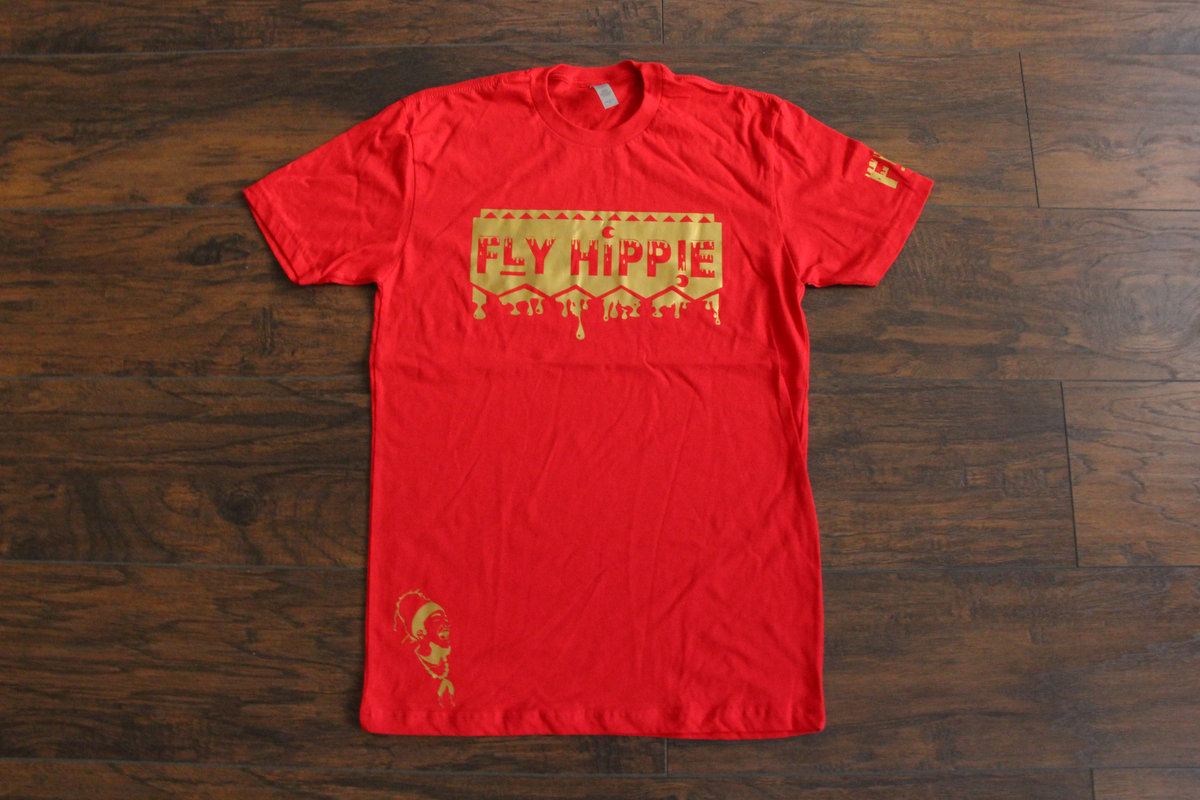 red and gold t shirt