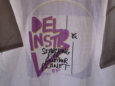 (T-SHIRT) DELINSTR Searching For Another Planet - Purple Design, 1-Sided Design X-LARGE XL main photo