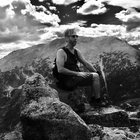 hunter dutton thumbnail