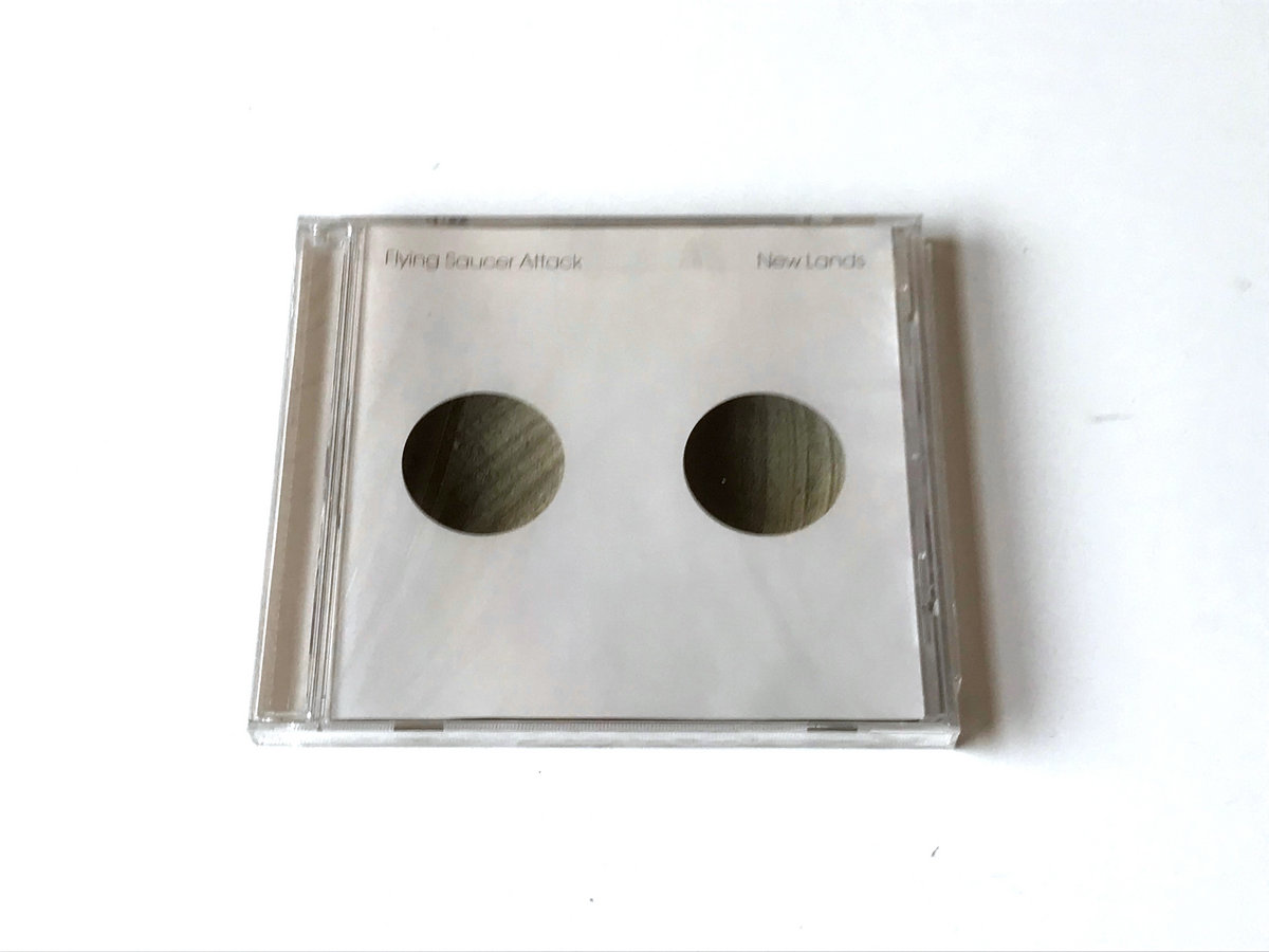 New Lands | Flying Saucer Attack